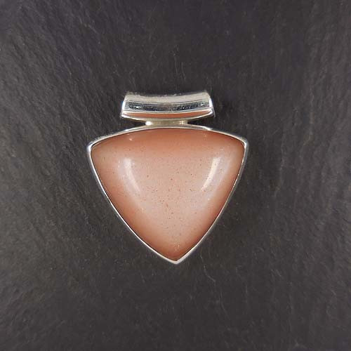 Rosa Mondstein Anhänger (S9)