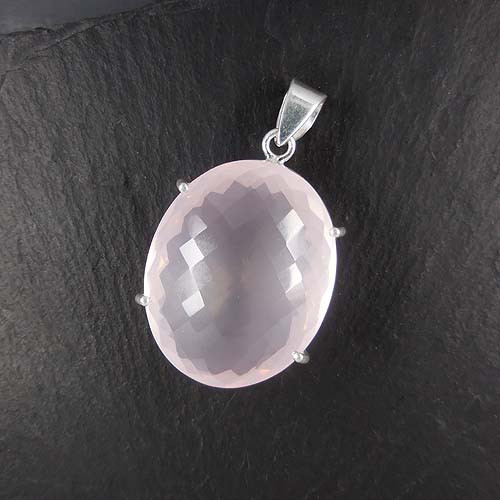 Rosenquarz Anhänger Oval Facettiert