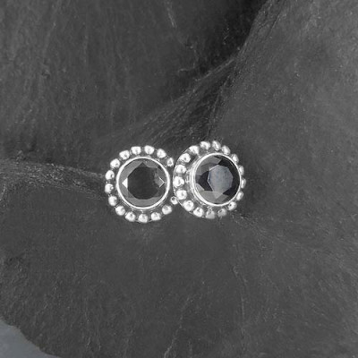 Onyx Ohrstecker Rund