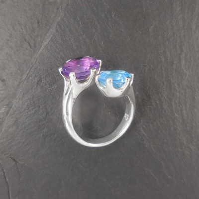 Amethyst Ring mit Blautopas