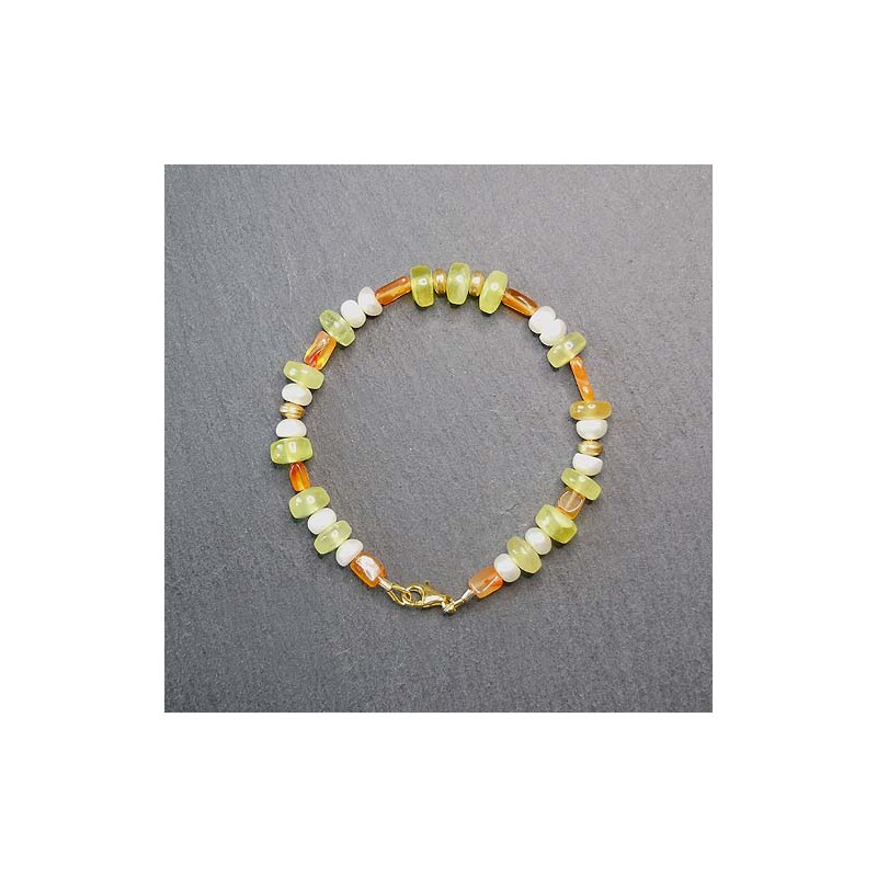 Prehnit Armband mit Karneol, Süßwasserperle und Gold