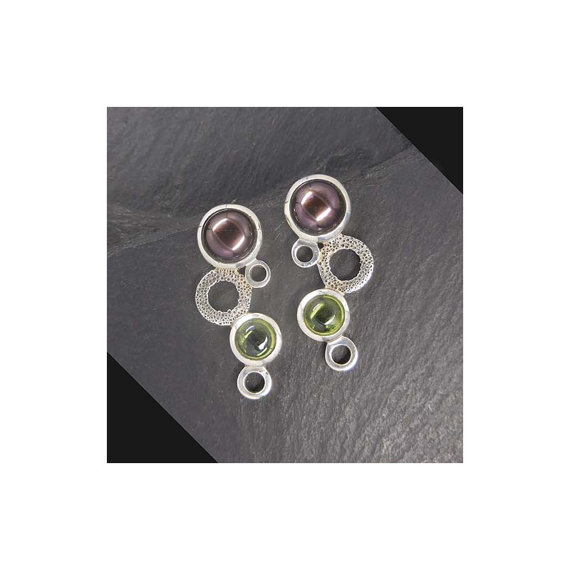 Peridot Ohrringe Stecker mit grauer Perle