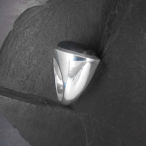 Labradorit Ring Queroval