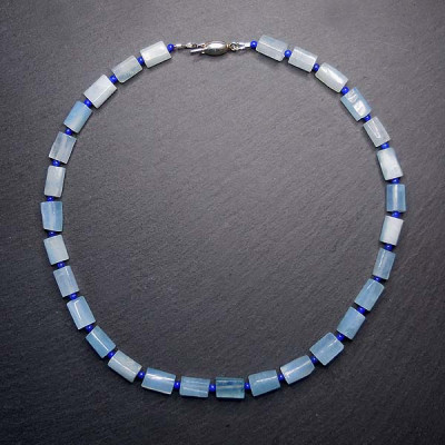 Aquamarin Kette mit Lapis Lazuli