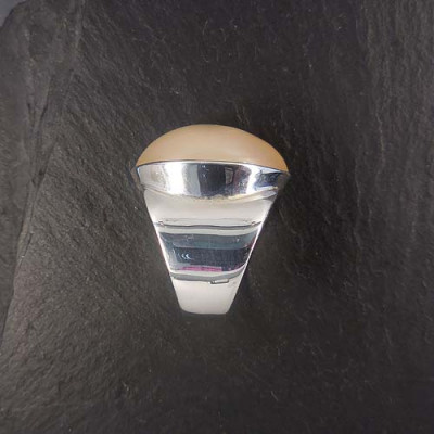 Rosa Mondstein Ring Oval