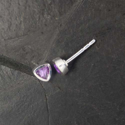 Amethyst Ohrstecker Dreieck