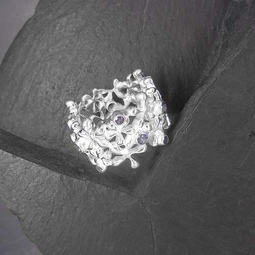 Iolit Ring Blume