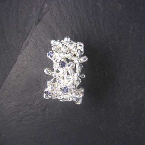 Iolit Ring Blume