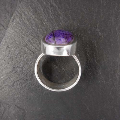 Sugilith Ring Oval