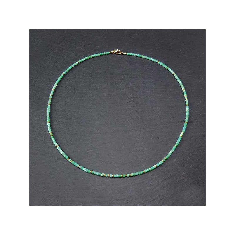 Chrysopraskette mit vergoldeten Zwischenperlen