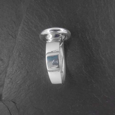Ring mit Süßwasserperle