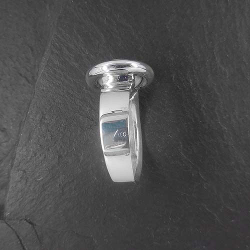 Ring mit Süßwasserperle