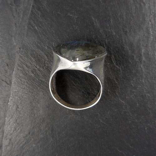 Labradorit Ring Dreieck