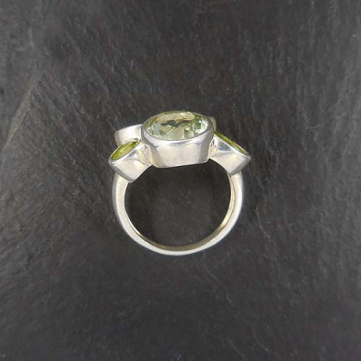 Prasiolith Ring mit Peridot
