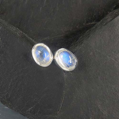 Mondstein Ohrstecker Oval