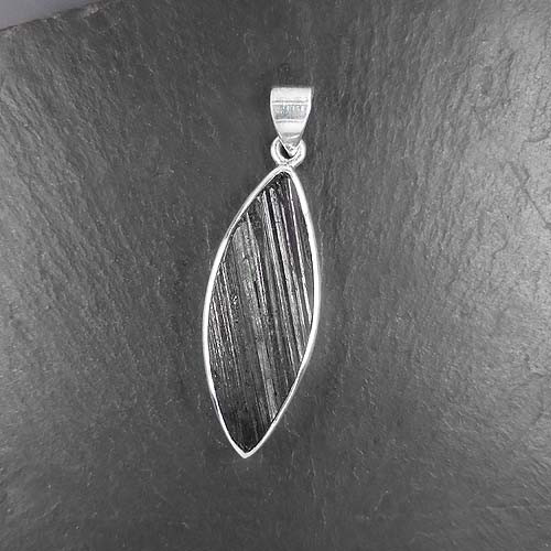 Schwarzer Turmalin Anhänger