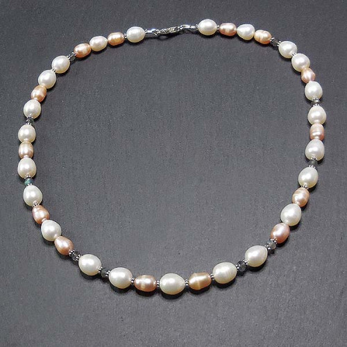 Süßwasserperlenkette mit Labradorit und Silber
