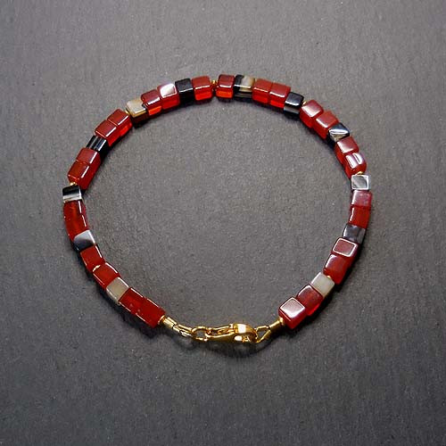 Karneol Armband mit Sardonyx und Gold
