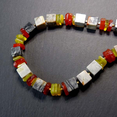 Jaspis Kette mit Karneol und Serpentin