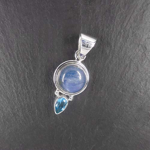Kyanit Anhänger mit Blautopas