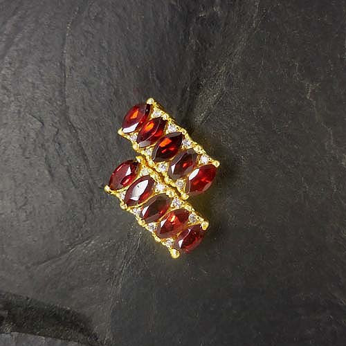 Granat Ohrstecker Vergoldet