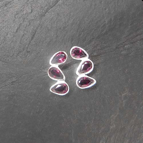 Granat Ohrstecker Tropfen