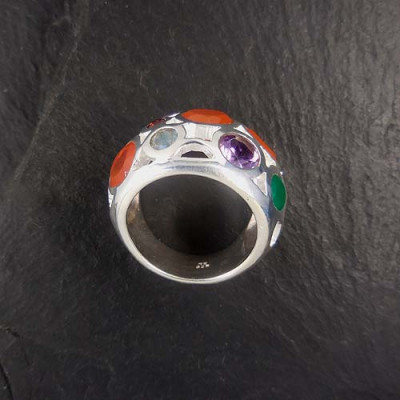Karneol Ring mit Amethyst, Granat, Labradorit und grünem Achat