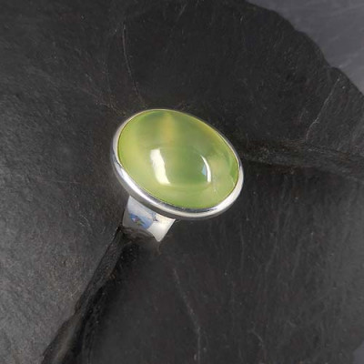 Prehnit Ring Oval