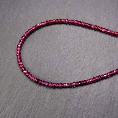 Granatkette Fein