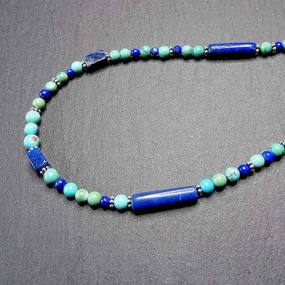 Türkiskette mit Lapis Lazuli- und Silberperlen