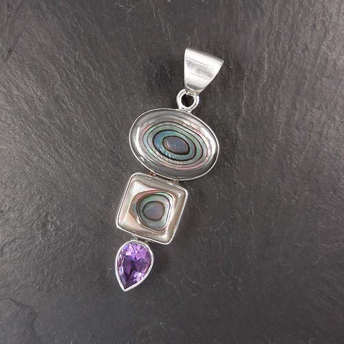 Perlmutt Anhänger mit Amethyst