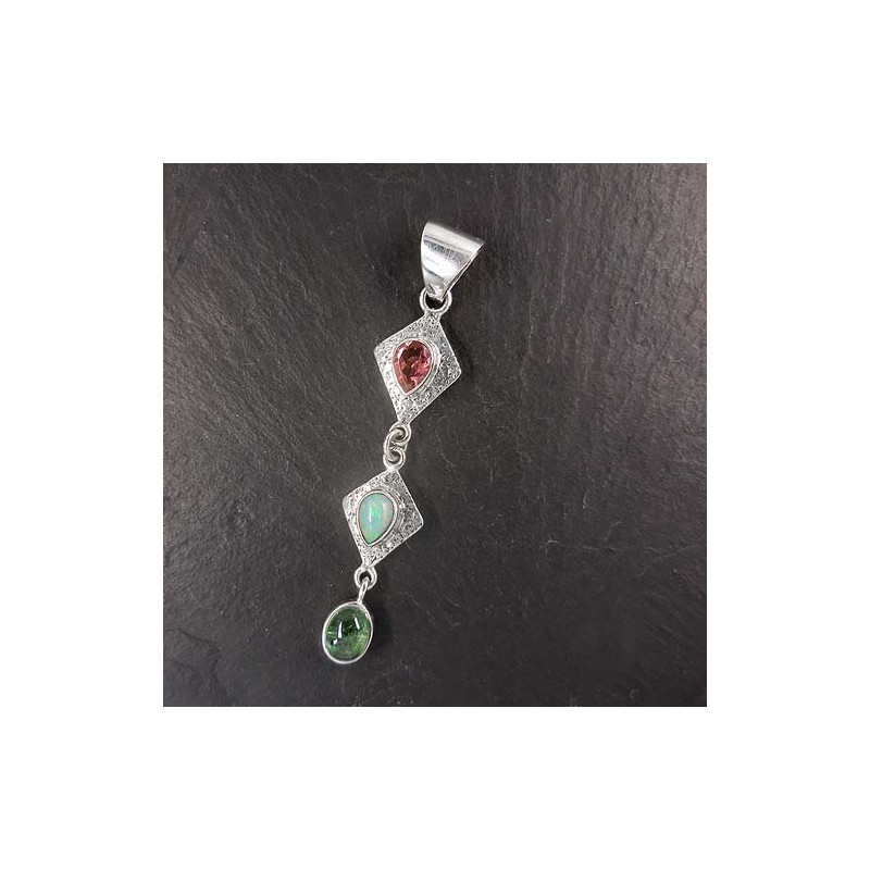 Turmalinanhänger mit Opal