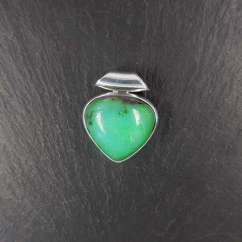 Chrysoprasanhänger Tropfen