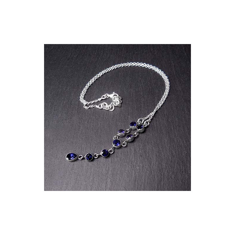Iolit Collier