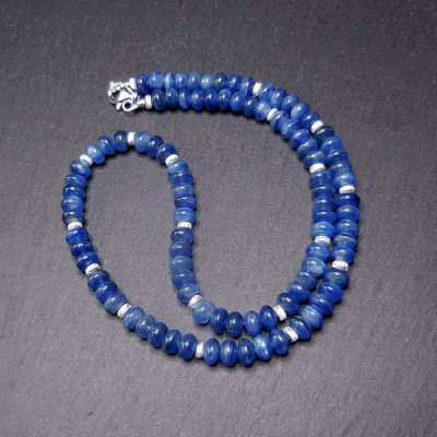 Kyanit Kette mit Silberperlen