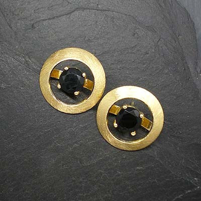 Onyx Ohrstecker rund vergoldet