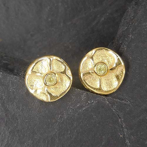 Peridot Ohrstecker Blüte vergoldet