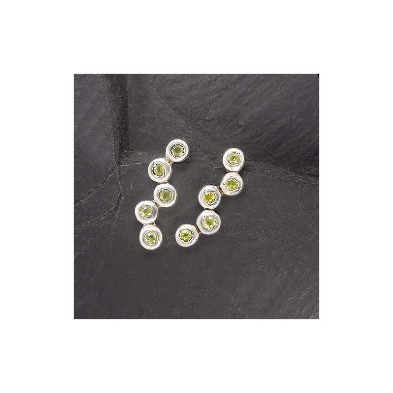 Peridot Ohrstecker