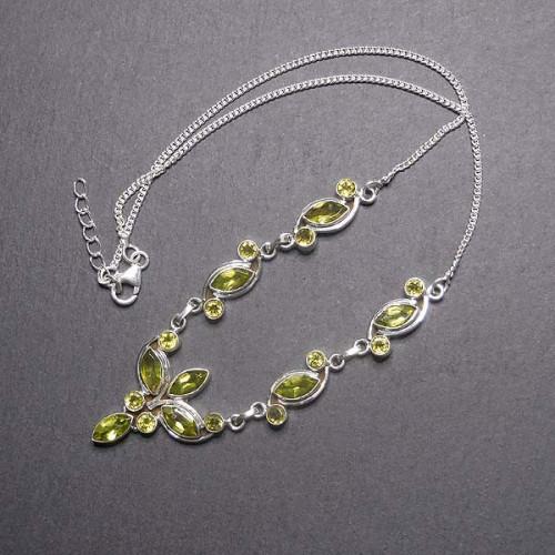 Peridot Collier