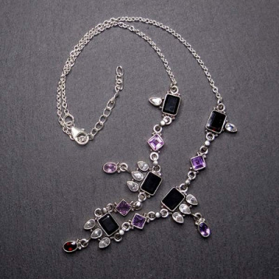 Onyx Collier mit Zirkonia, Amethyst und Granat