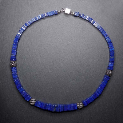 Lapis Lazuli Kette mit Silberperlen