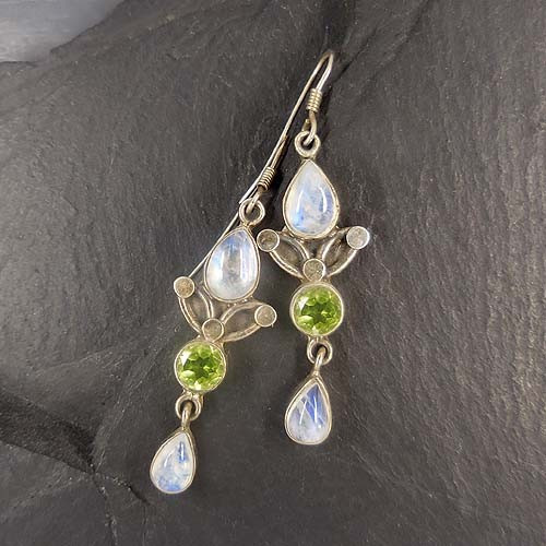 Granat Ohrringe mit Peridot